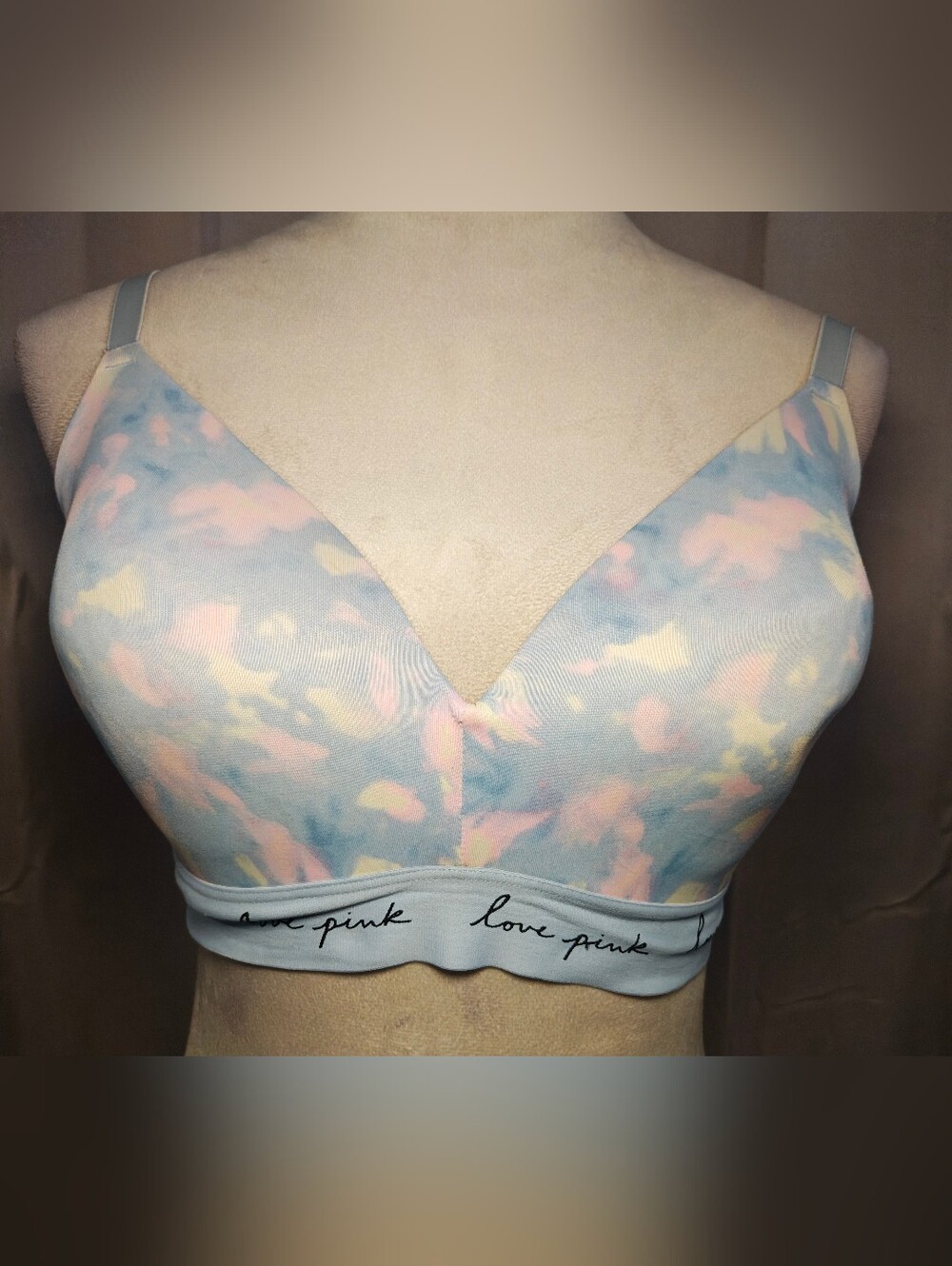 2019 Victoria's Secret PINK Watercolor Tie Dye Cloud Bra.